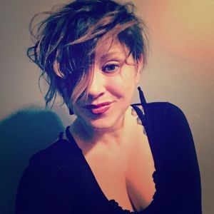 Meet your Posher, Robin